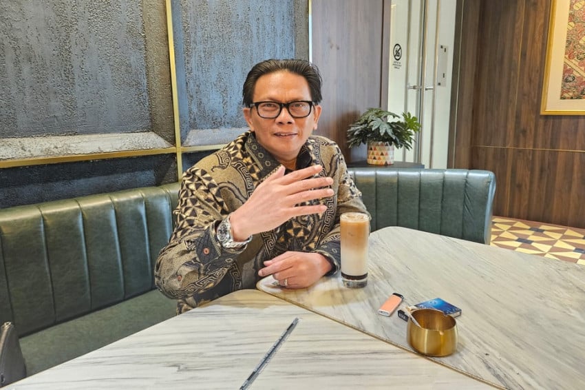 Politikus Rakus Jarah Demokrasi? Rakyat Jadi Korban!